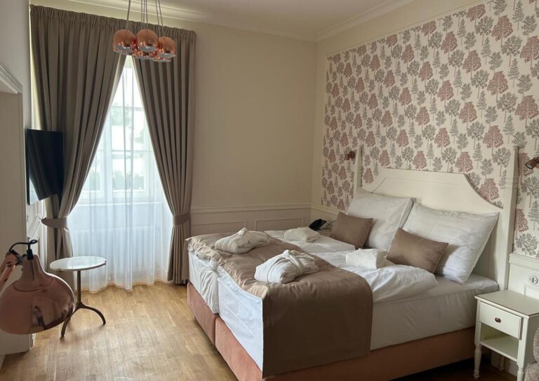 Goya Vitality Hotel Voderady – tapety Coordonné, záclony a závesy | Horus Trade