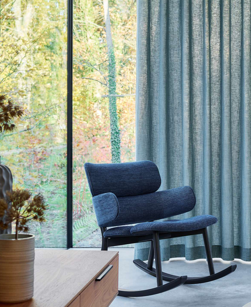 Jemná záclona z transparentnej textílie – interiérové riešenie | Horus Trade