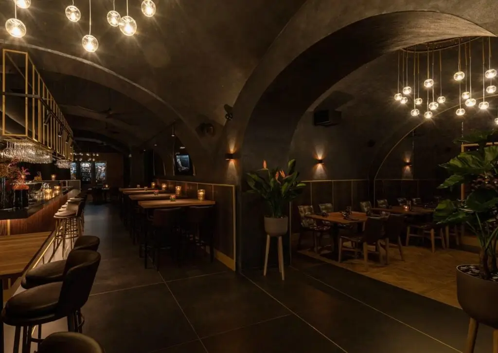 -609274abd360bc8f7050bfe6