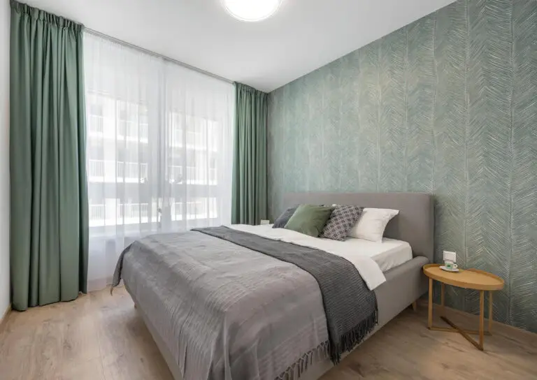 -64de2bfdd360bc7667412649