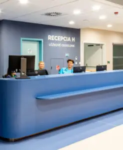 Realizácie interiérov nemocníc, ambulancií a kliník