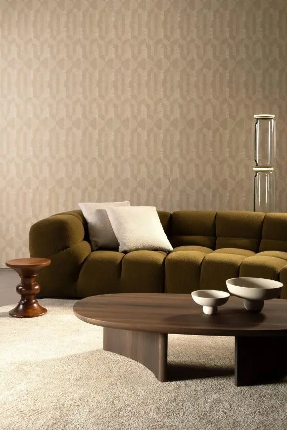 EssentialsLuxor_Delta_19400_Roomshot_Web_LR___thumb-two-thirds_580_870