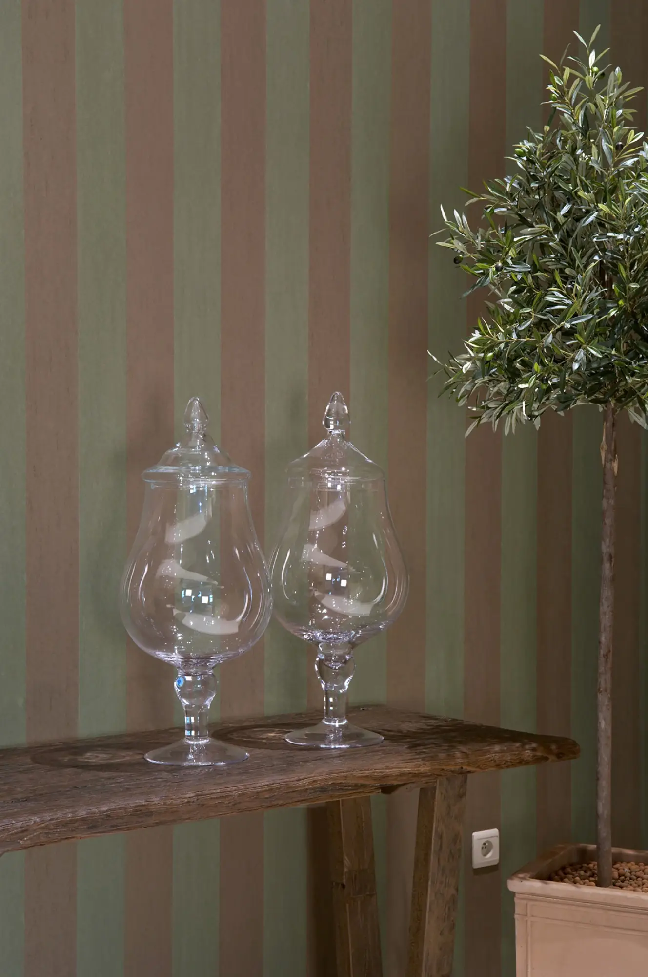 imageye___-_FlamantSuiteII-LesRayures_Stripe_30019-fullscreen