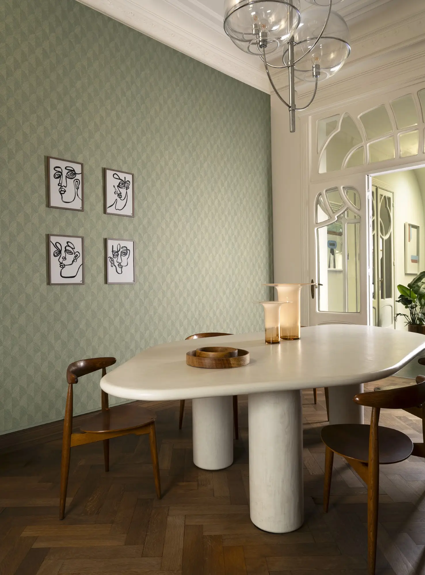 EssentialsLuxor_Horus_19430_Roomshot_Print_HR
