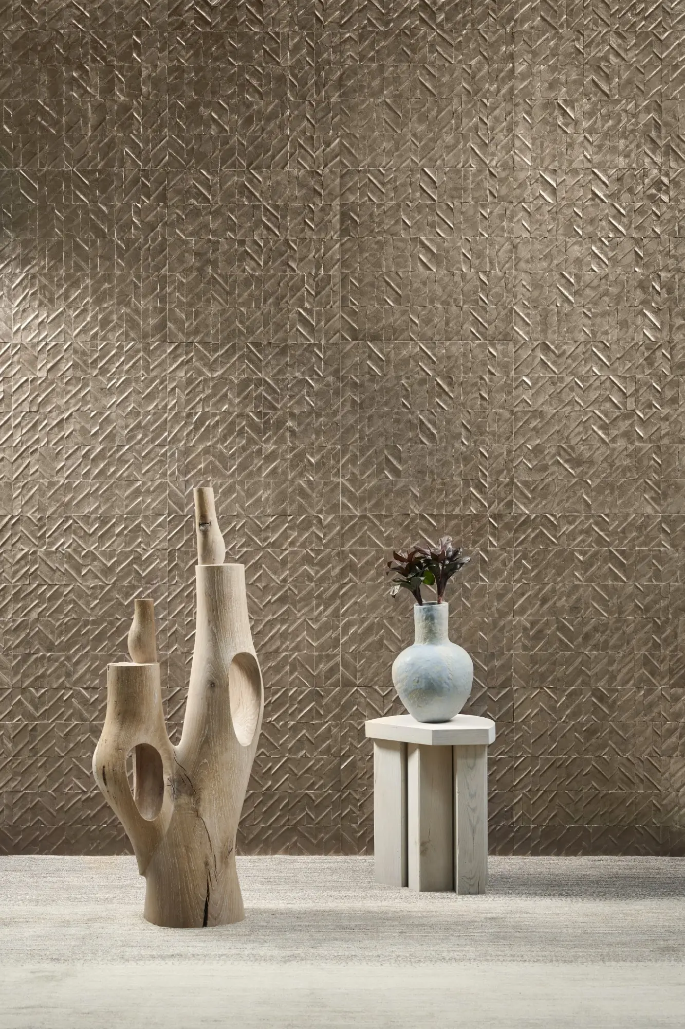 Luster_Perula_70302_Roomshot_Print_HR