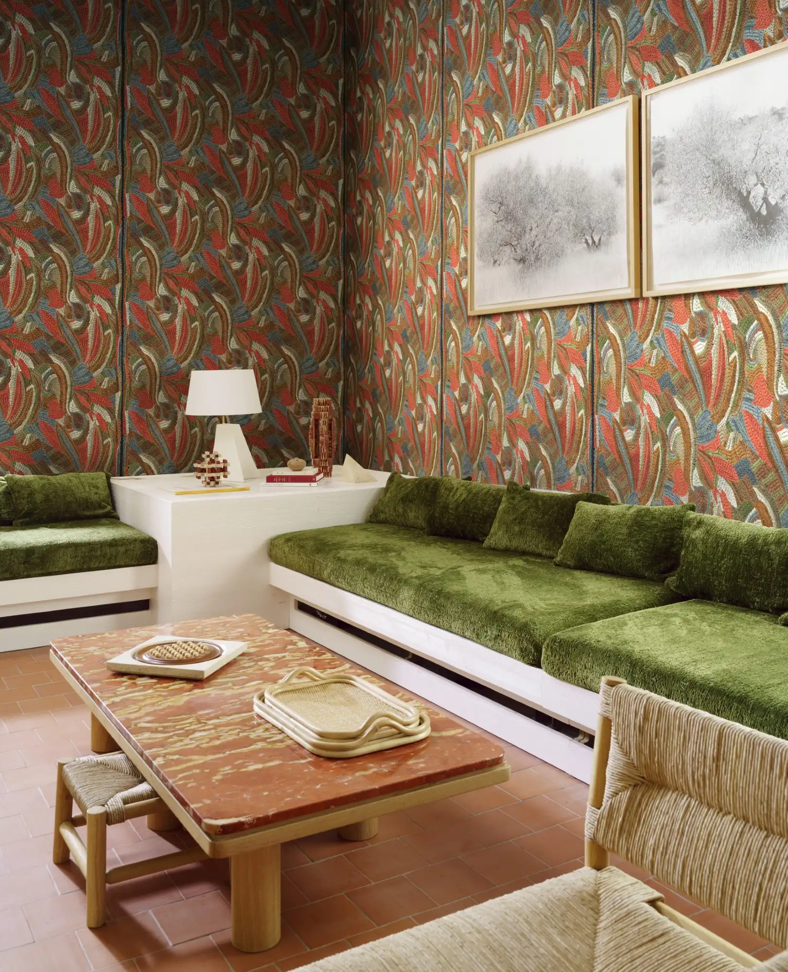 Melaky_Mandrava_40760_Roomshot_Print_HR