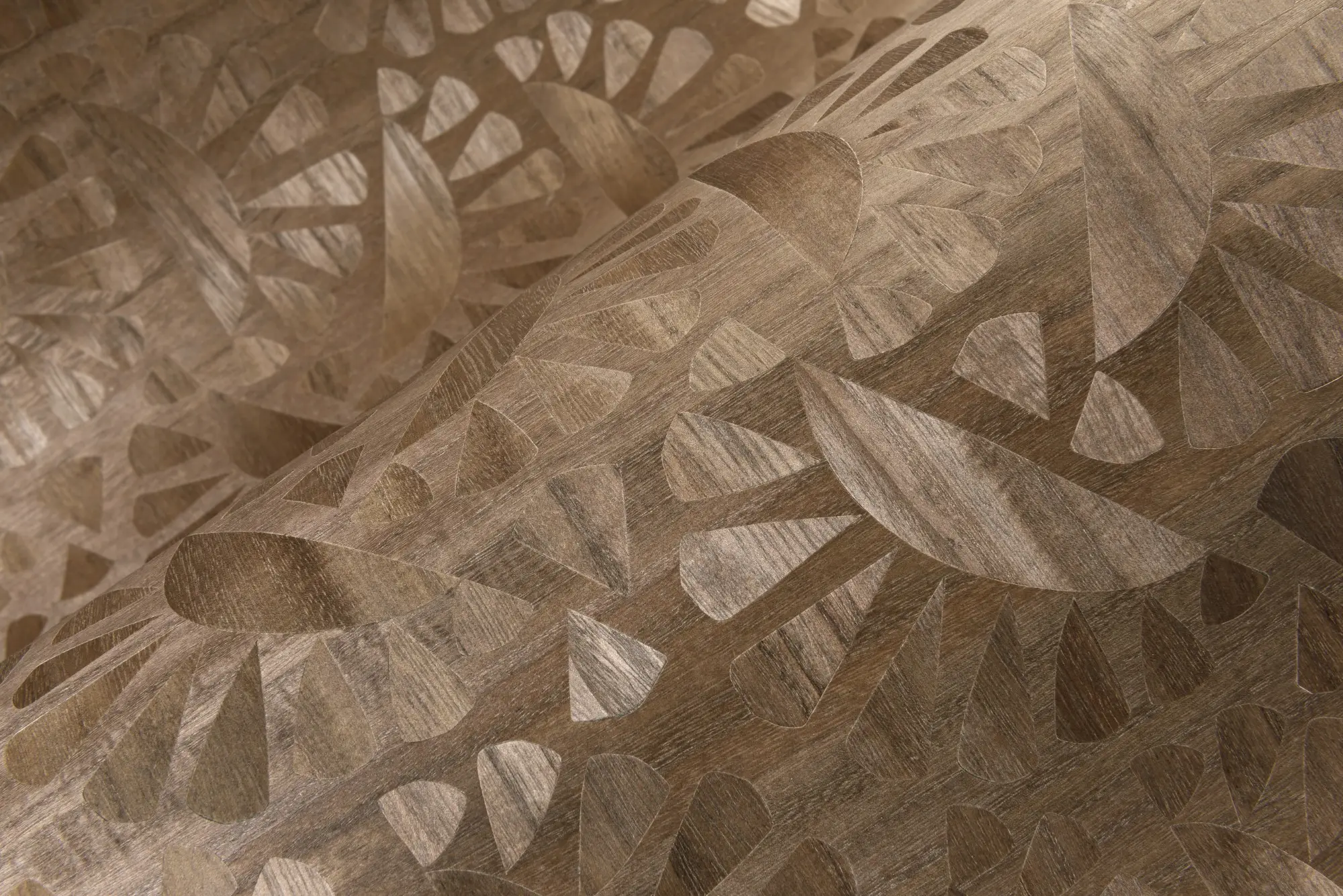 MoooiWallcoveringGreenHouse_WoodblockBeetleFlora_MO5061_Mood_Print_HR